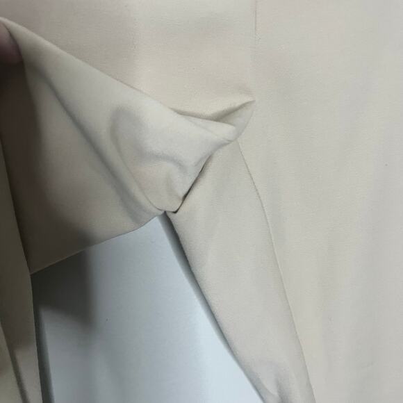 CHICO'S SO SLIMMING STRAIGHT LEG TAN PANTS SIZE 2.5R 14R - Picture 5 of 9